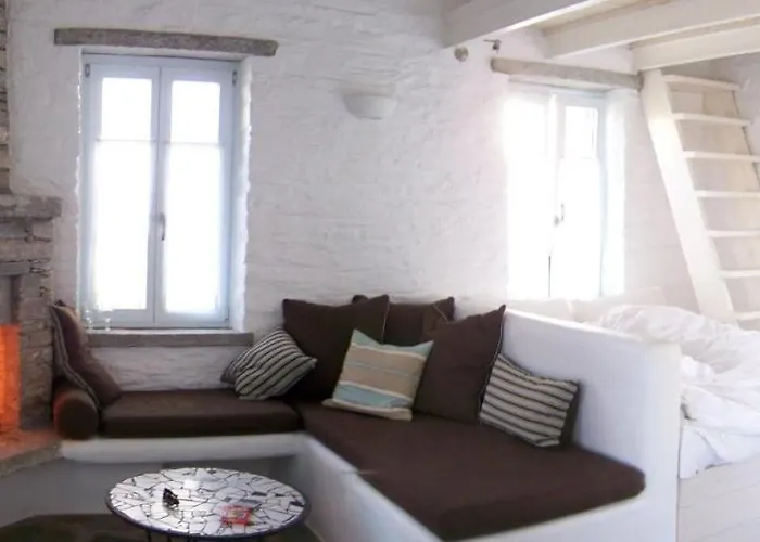 Red Tractor Farm Feriegård *