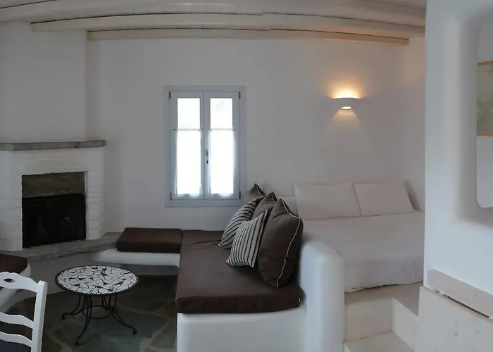 Red Tractor Farm Gospodarstwo agroturystyczne Korissia (Kea)