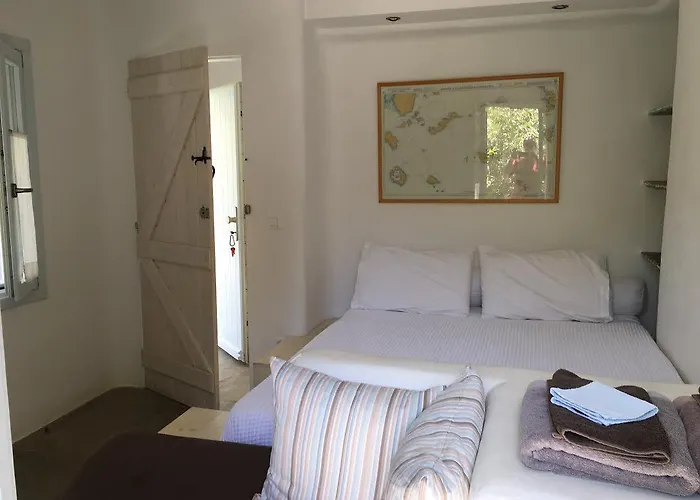 Red Tractor Farm Gospodarstwo agroturystyczne *